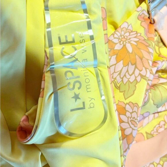 Nwt Anthropologie L*Space Floral Lockhart Belted One-Piece Swimsuit Pink Yellow - Picture 6 of 10